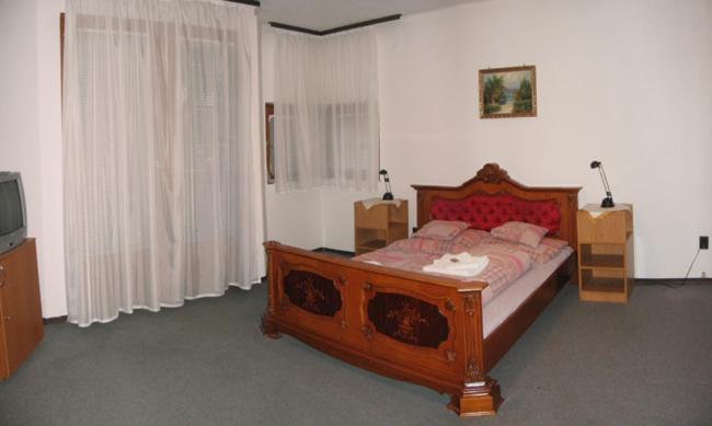 데브레첸 Nadix Panzio B&B 외부 사진